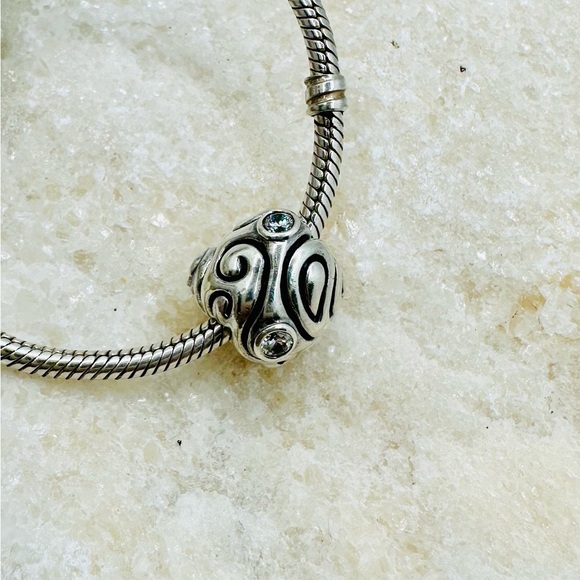 EUC Pandora 790869CZ Sterling Silver Large Day Dream Charm w/ Clear Zirconia - Picture 7 of 13